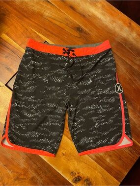 Hurley Black Boardshorts